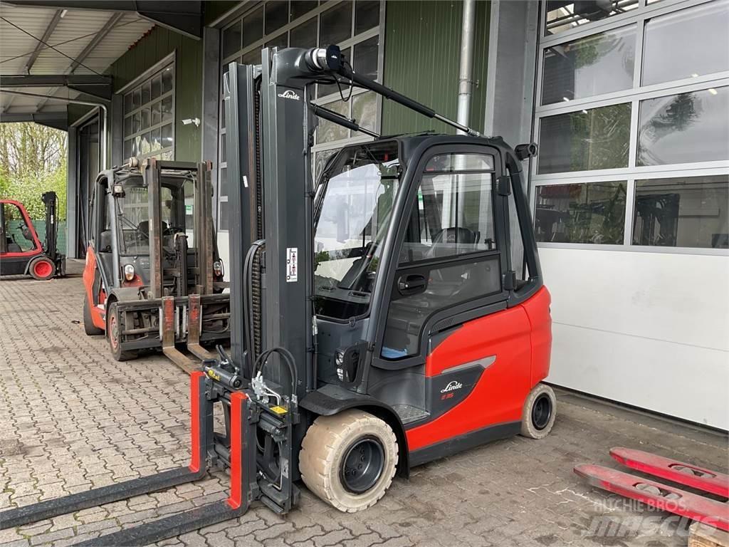 Linde E 35 Akumulátorové vozíky