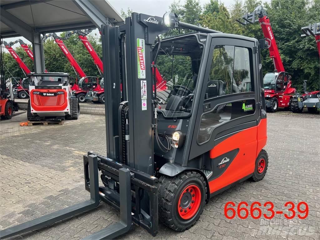 Linde E 50 HL 01 Akumulátorové vozíky