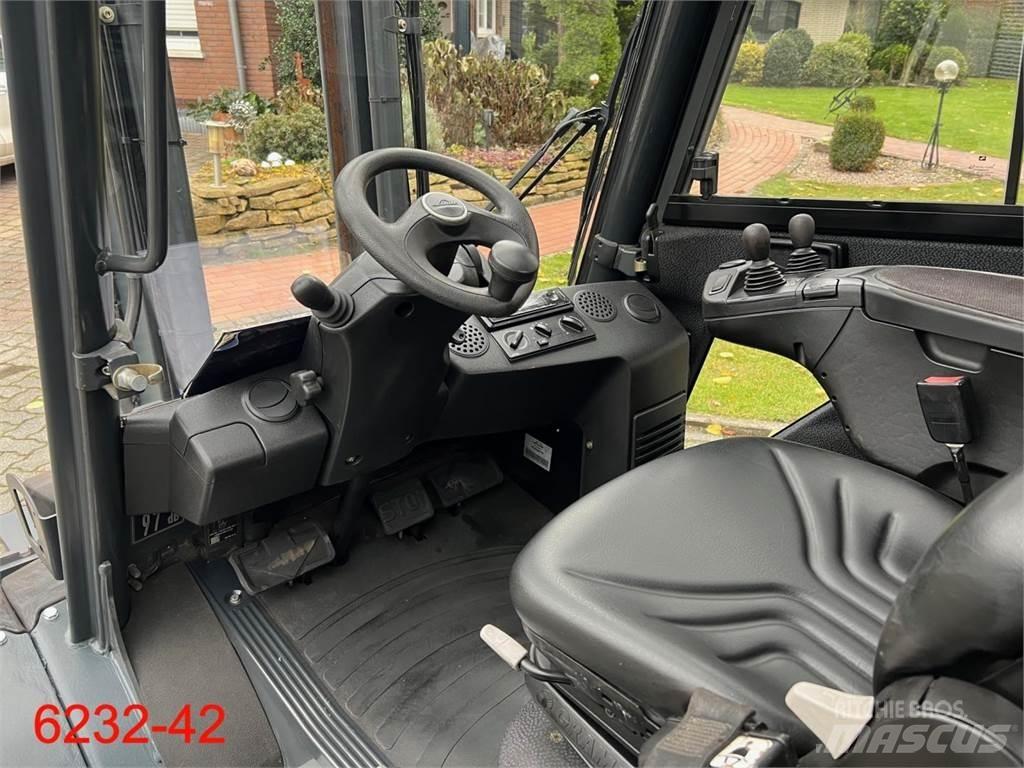 Linde H 30 D 02 EVO Dieselové vozíky