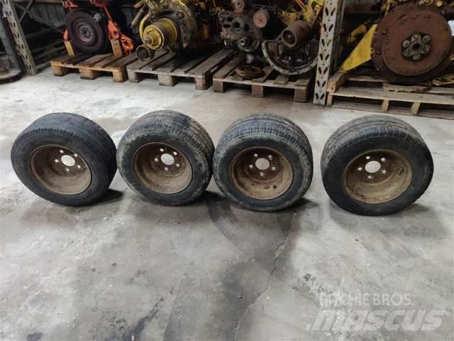  10 195/55R10 Přívesy na přepravu automobilů