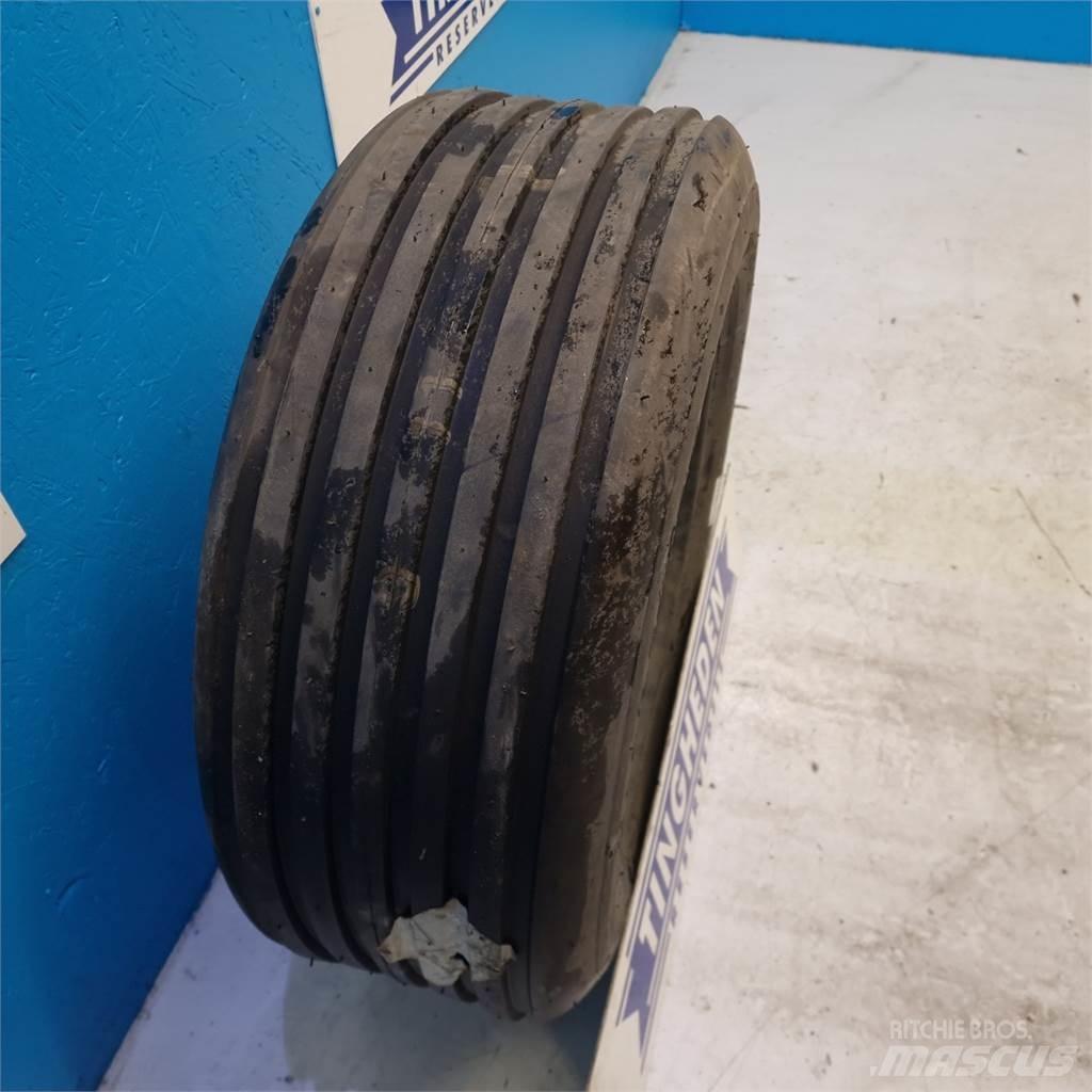 10.5/80-18 Pneumatiky, kola a ráfky