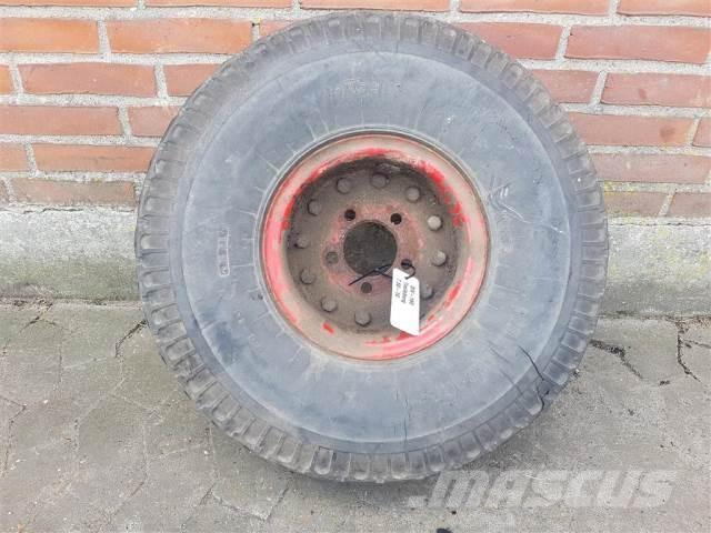  10 7.50-10 Pneumatiky, kola a ráfky