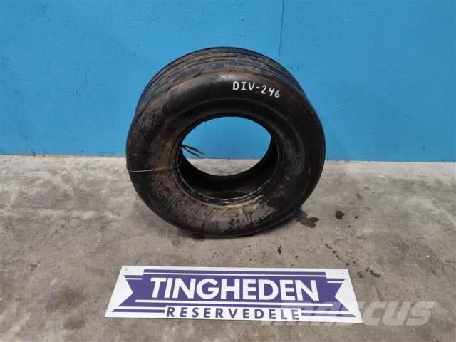  14 11L-14 Pneumatiky, kola a ráfky