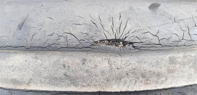  15 11.5-15 Pneumatiky, kola a ráfky