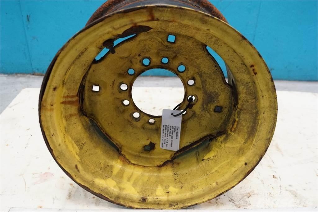 15 15X10LB Pneumatiky, kola a ráfky