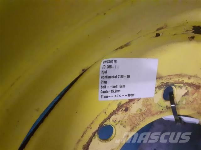  16 7.50-16 Pneumatiky, kola a ráfky