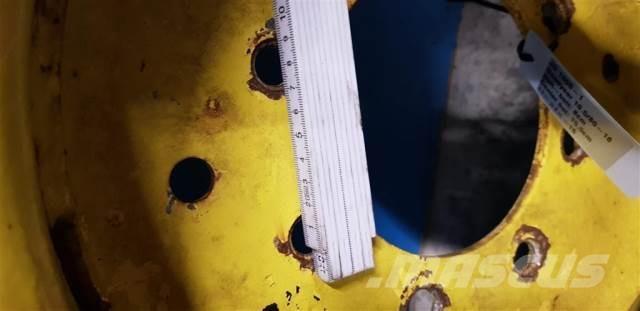  18 10.5/80-18 Pneumatiky, kola a ráfky