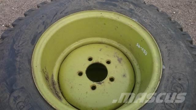  18 12.5/80-18 Pneumatiky, kola a ráfky