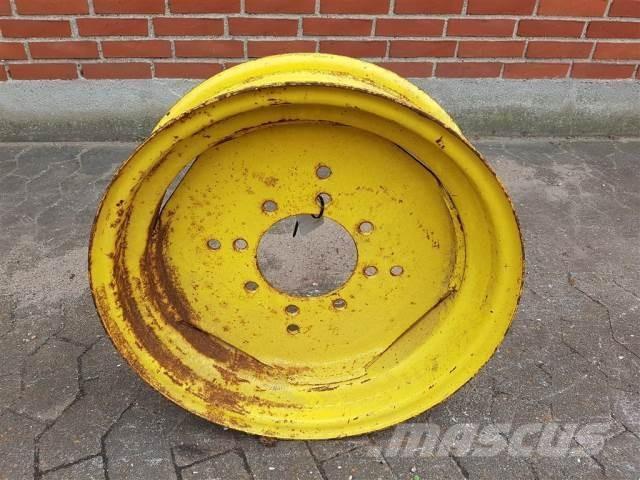  20 5.50FX20 Pneumatiky, kola a ráfky