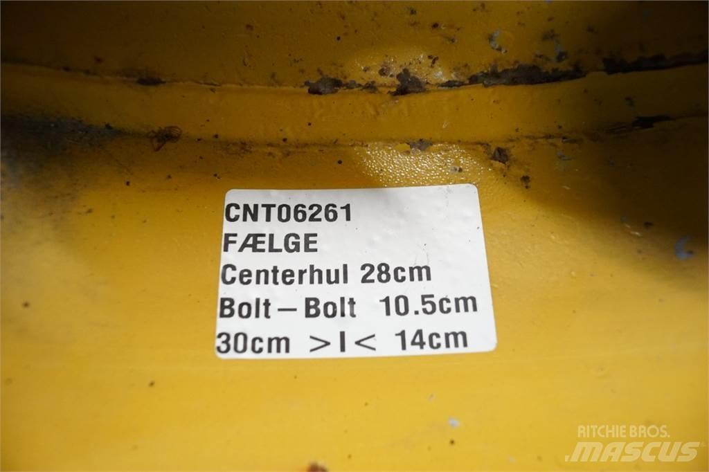  24 16LX24 Pneumatiky, kola a ráfky