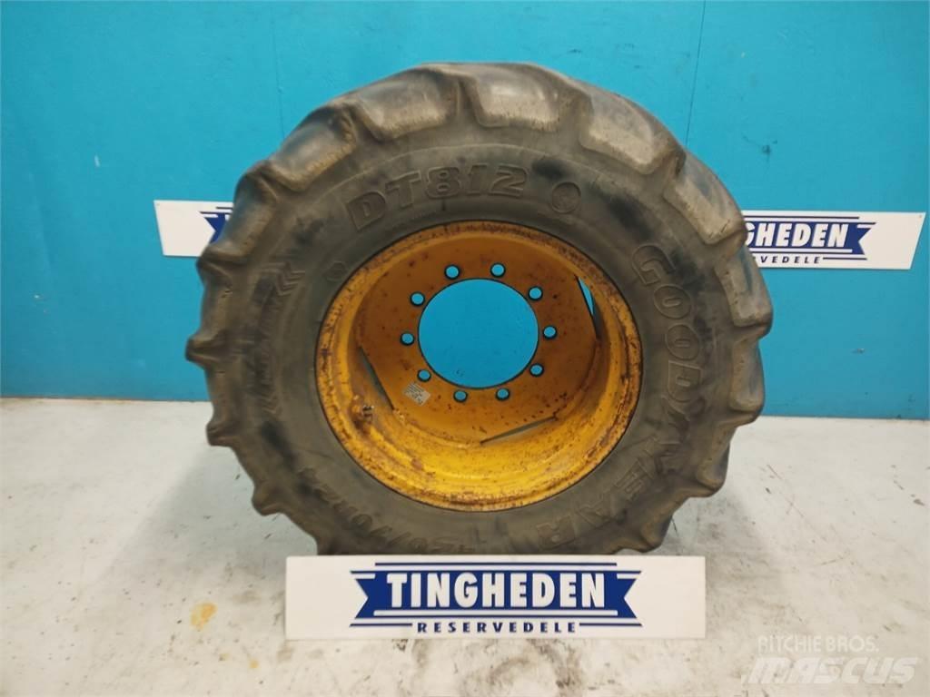  24 420/70R24 Pneumatiky, kola a ráfky