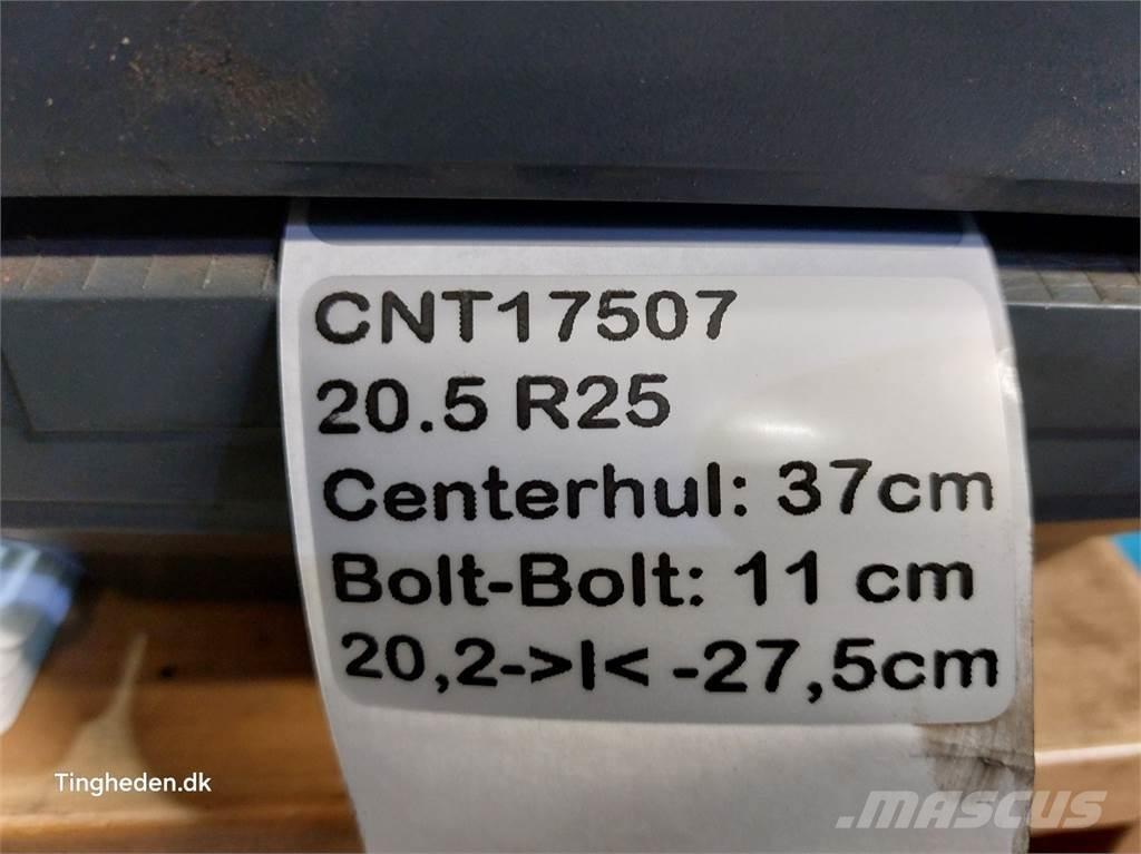  25 20.5R25 Pneumatiky, kola a ráfky