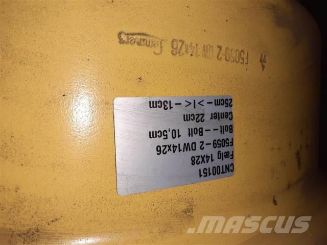  26 14x26 Pneumatiky, kola a ráfky