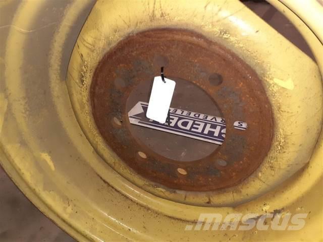  26 14x26 Pneumatiky, kola a ráfky