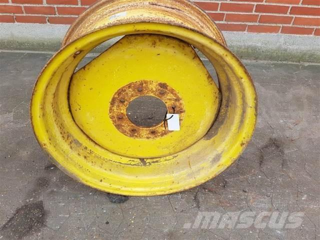  26 DW12X26 Pneumatiky, kola a ráfky