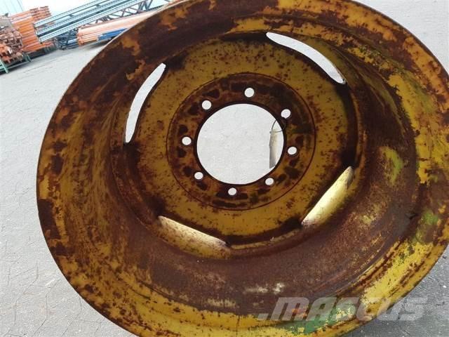  26 DW16X26 Pneumatiky, kola a ráfky