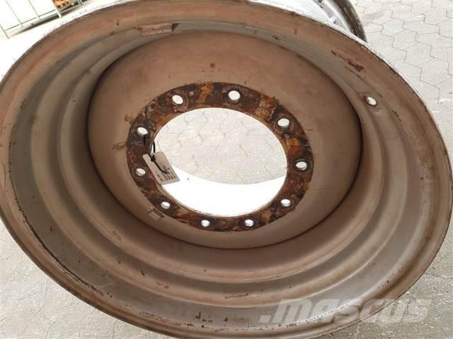  26 DW20TBX26 Pneumatiky, kola a ráfky