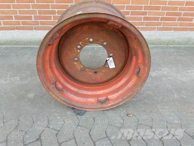  26 DW20X26 Pneumatiky, kola a ráfky