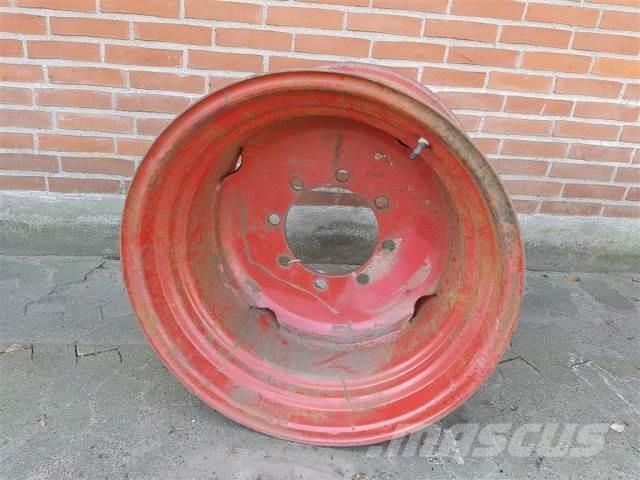  26 DW20X26 Pneumatiky, kola a ráfky