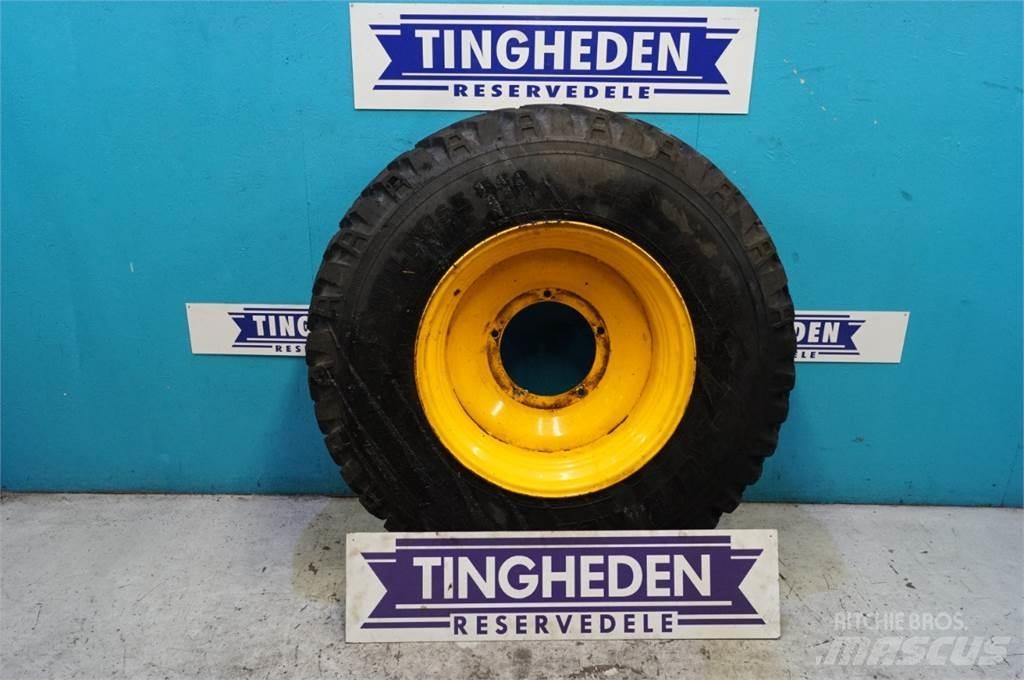  28 440/80R28 Pneumatiky, kola a ráfky