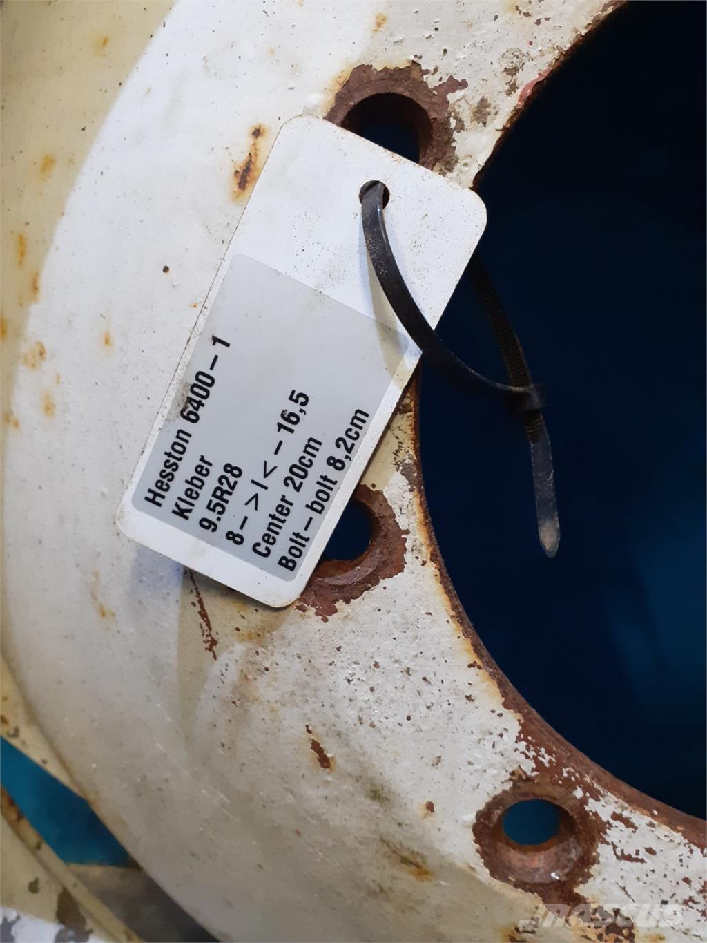  28 9.5R28 Pneumatiky, kola a ráfky