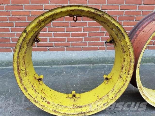  28 W9X28 Pneumatiky, kola a ráfky