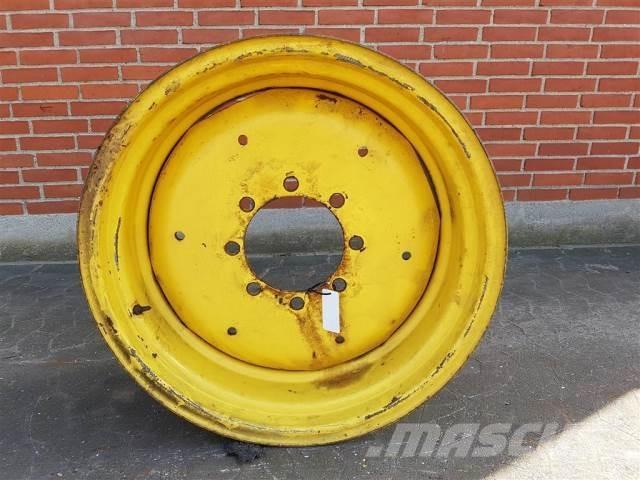  30 DW14X30 Pneumatiky, kola a ráfky