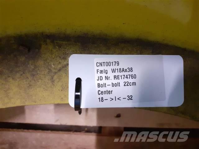  38 W18AX38 Pneumatiky, kola a ráfky