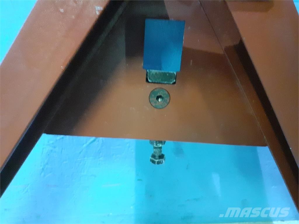  A-Ramme TL150681 Další příslušenství k traktorům