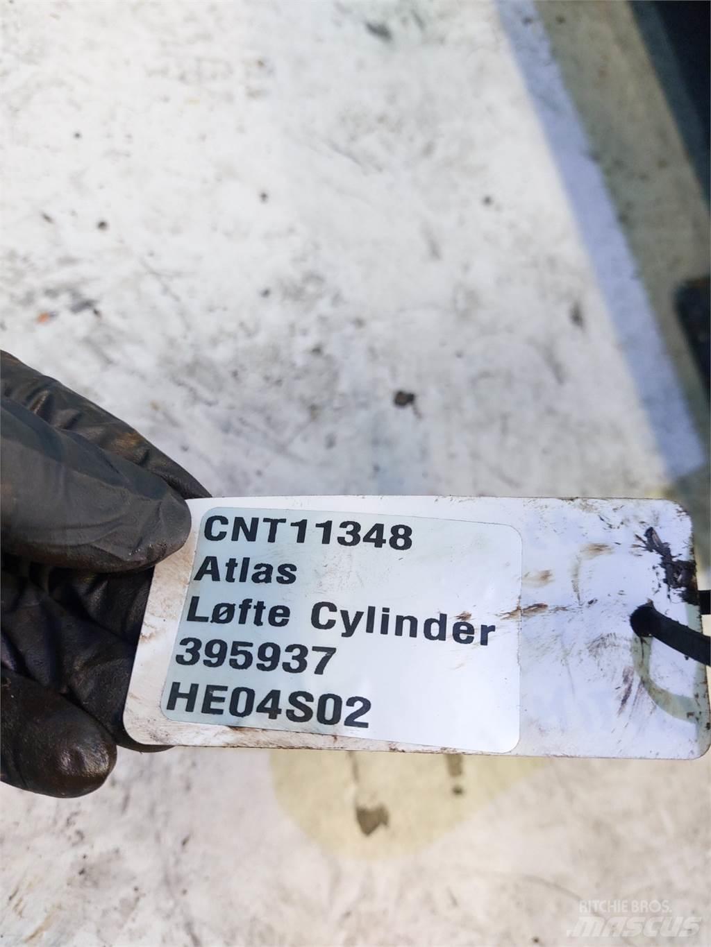 Atlas AR60 Výložníky a lžíce