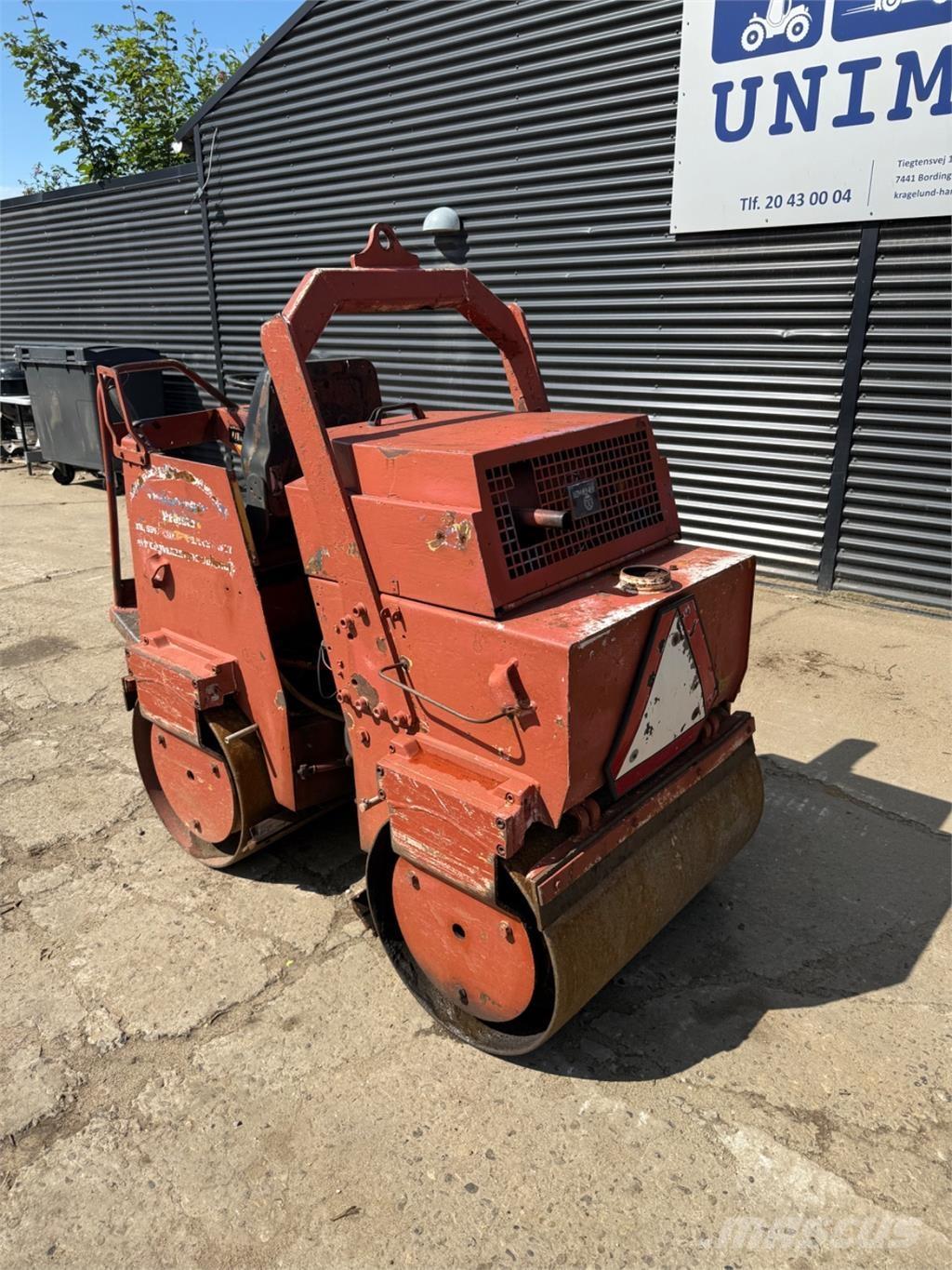 Bomag BW90 Tandemové válce