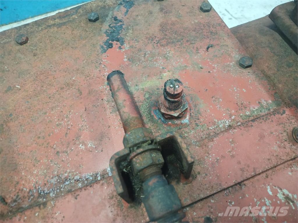 CASE 1680 Převodovka