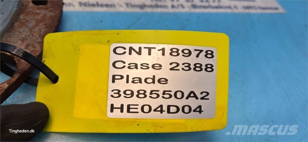 CASE 2388 Příslušenství a náhradní díly ke kombajnům