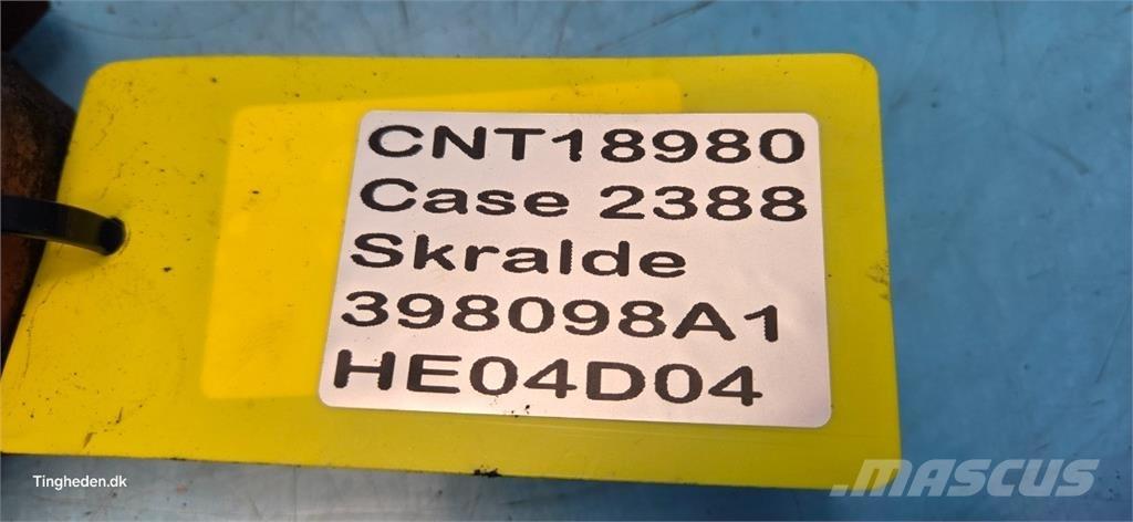 CASE 2388 Příslušenství a náhradní díly ke kombajnům