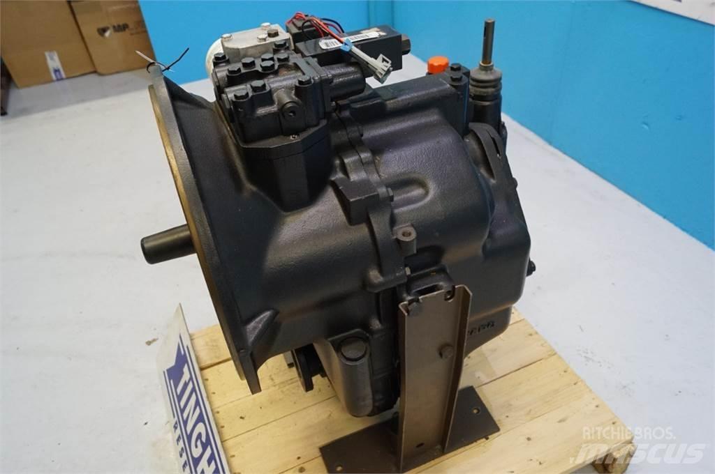 CASE 580SLE Převodovka