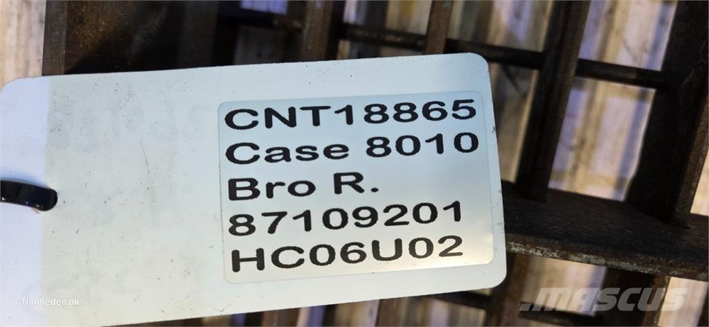 CASE 8010 Příslušenství a náhradní díly ke kombajnům
