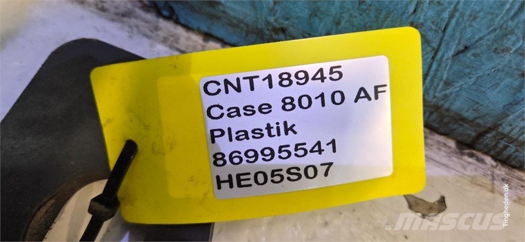 CASE 8010 Příslušenství a náhradní díly ke kombajnům