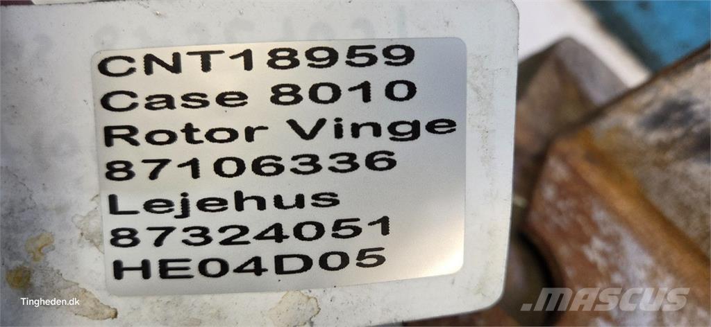 CASE 8010 Příslušenství a náhradní díly ke kombajnům