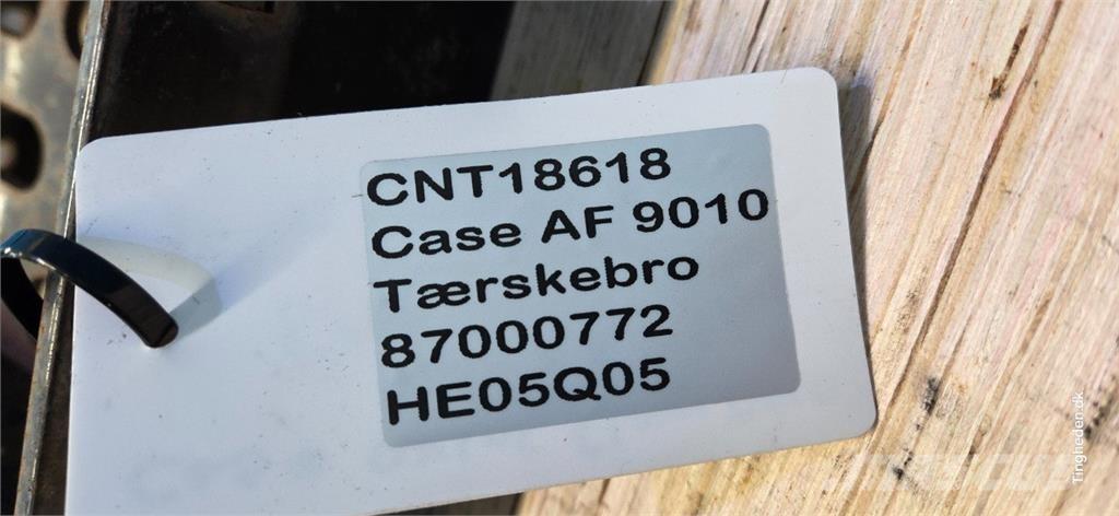 CASE 9010 Příslušenství a náhradní díly ke kombajnům