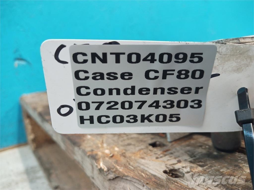 CASE CF80 Radiátory