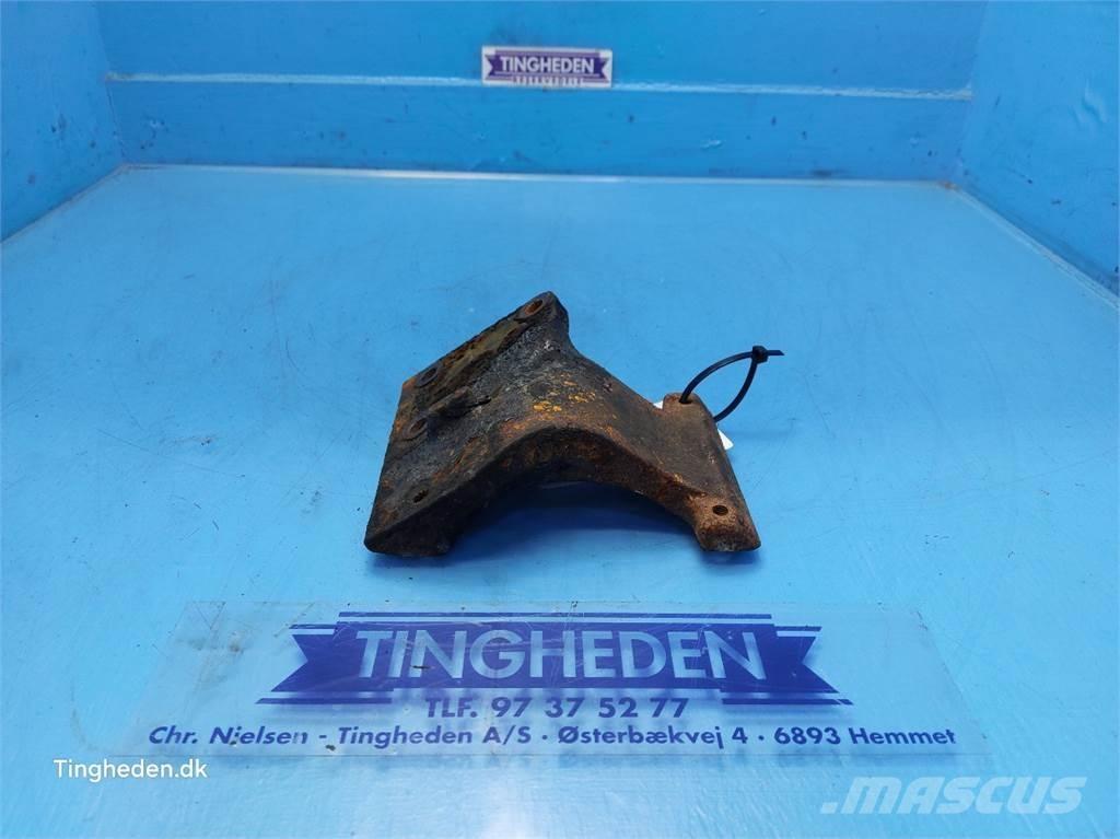 CASE Farmall 95A Motory