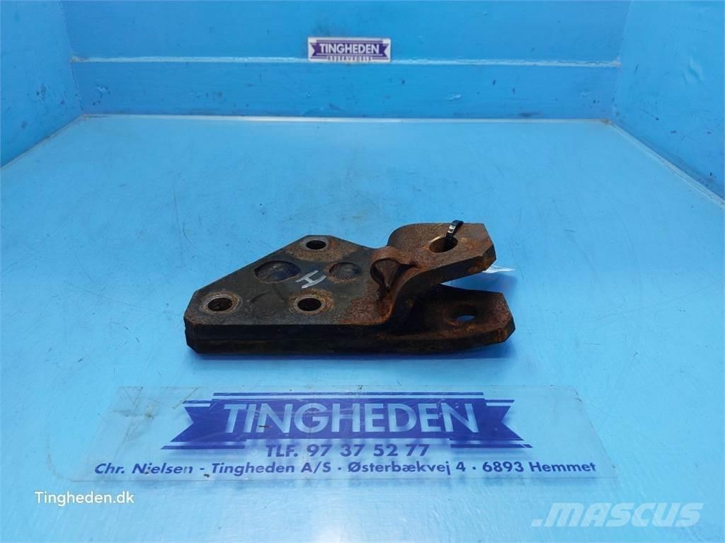 CASE Farmall 95A Další příslušenství k traktorům