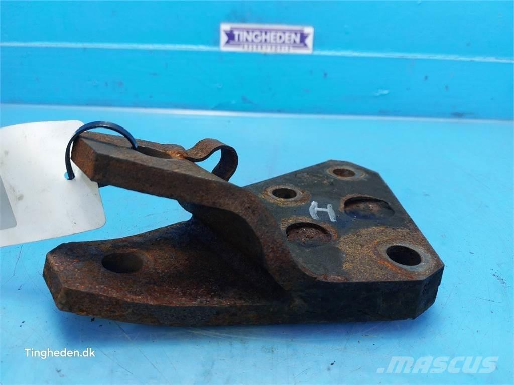 CASE Farmall 95A Další příslušenství k traktorům