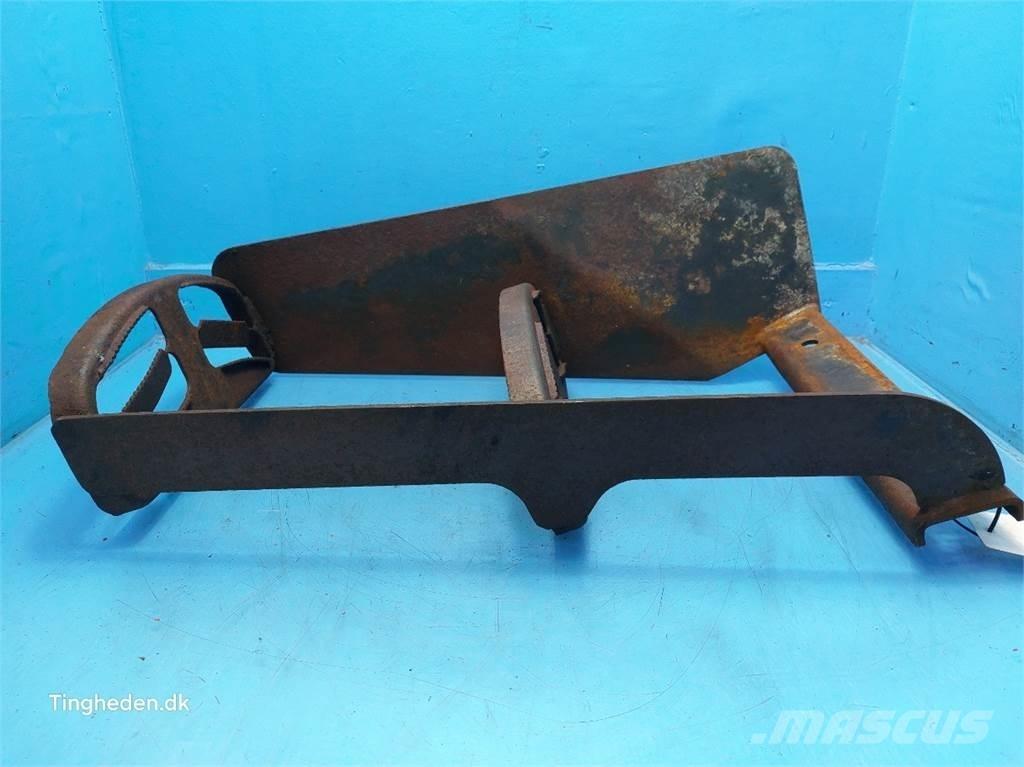 CASE Farmall 95A Další příslušenství k traktorům