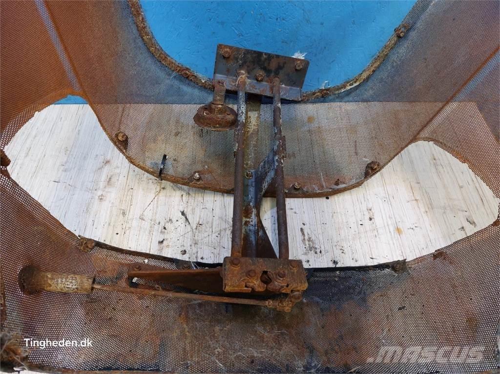 CASE Farmall 95A Další příslušenství k traktorům