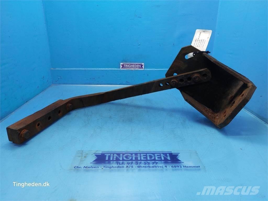 CASE Farmall 95A Další příslušenství k traktorům