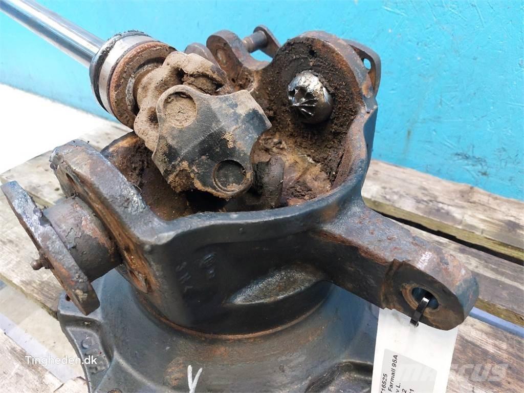 CASE Farmall 95A Další příslušenství k traktorům