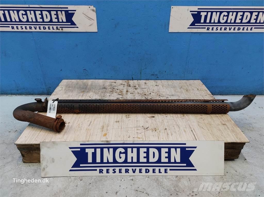 CASE Farmall 95A Motory