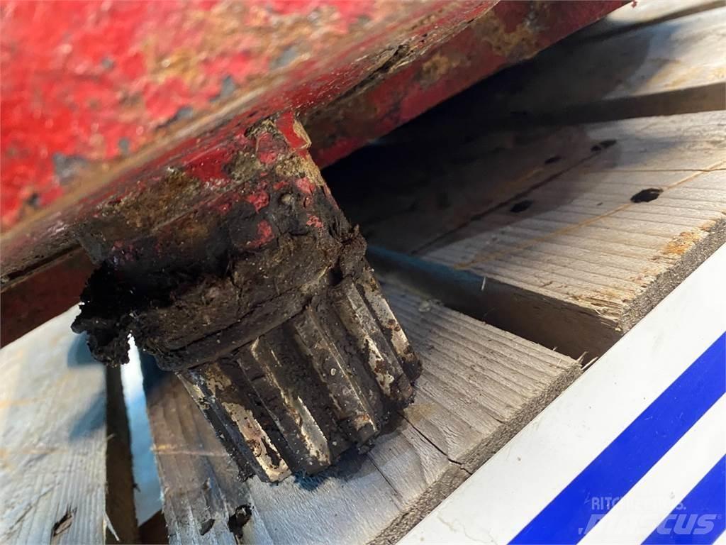 Case IH 2388 Příslušenství a náhradní díly ke kombajnům