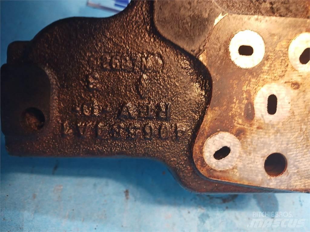 Case IH 8010 Hydraulika